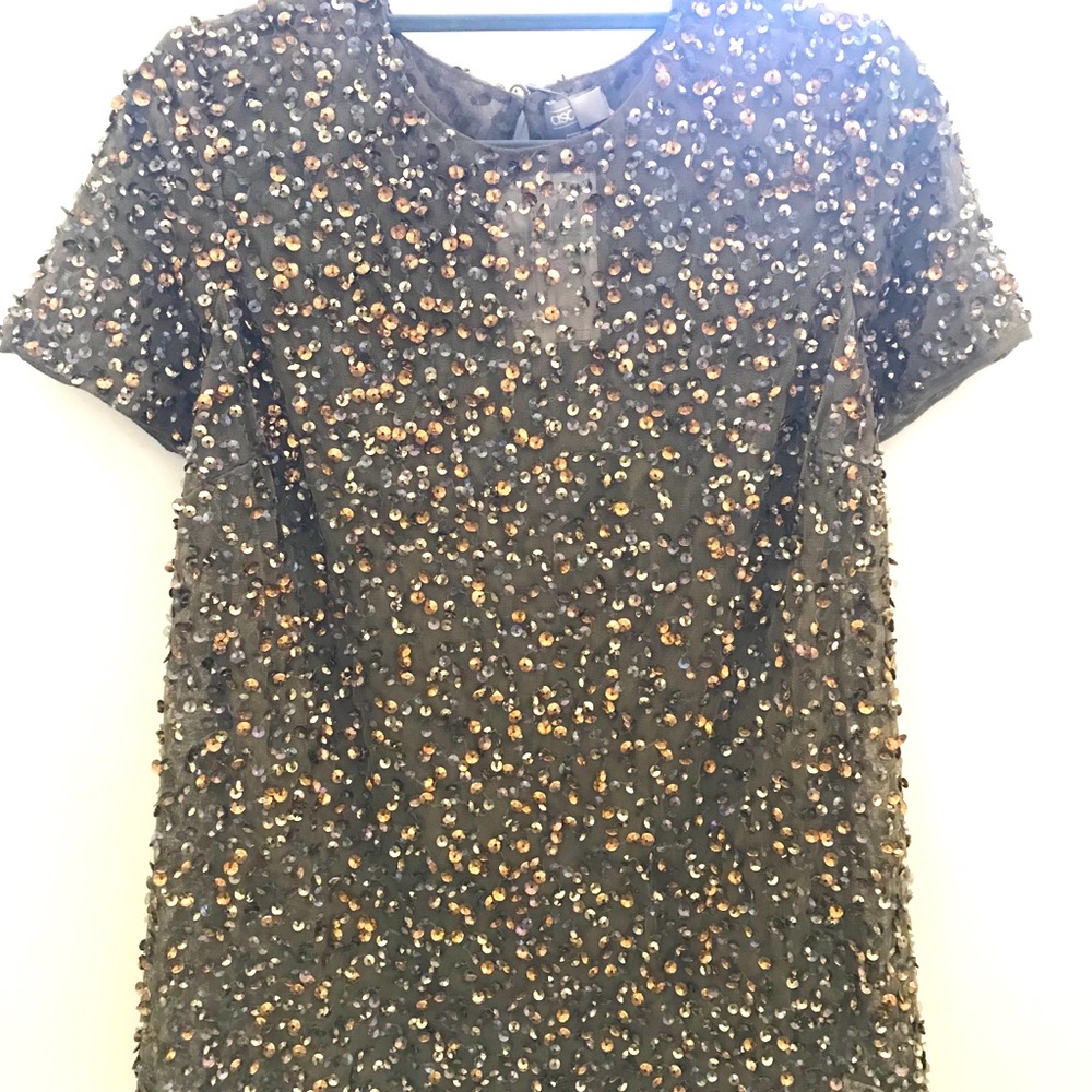 Brand New Khaki Green Sequins Maternity Top Sz 6